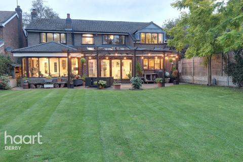 4 bedroom detached house for sale, Duck Street, Derby