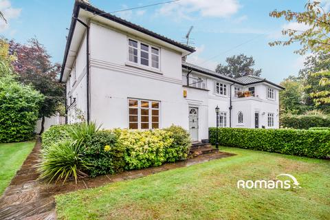 Broomfield Court, Broomfield Park, Ascot, SL5