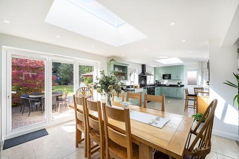 2 bedroom bungalow for sale, Wendover, Buckinghamshire HP22