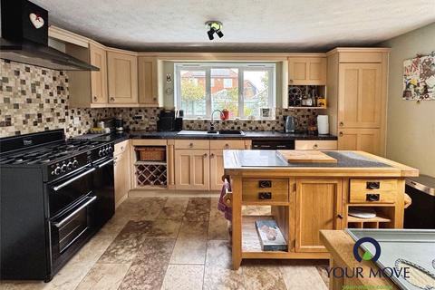 4 bedroom detached house for sale, Lucilla Avenue, Kent TN23