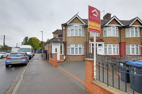 Lincoln Way, Enfield, EN1