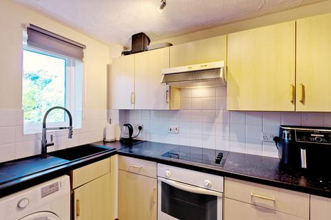 1 bedroom flat for sale, Redoubt Close, Hitchin SG4