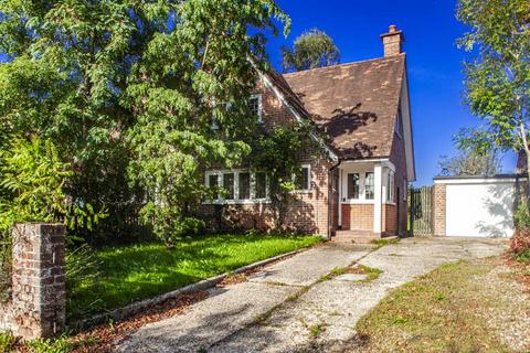 undefined, 2 Lodge Cottages, Pangbourne on Thames, RG8
