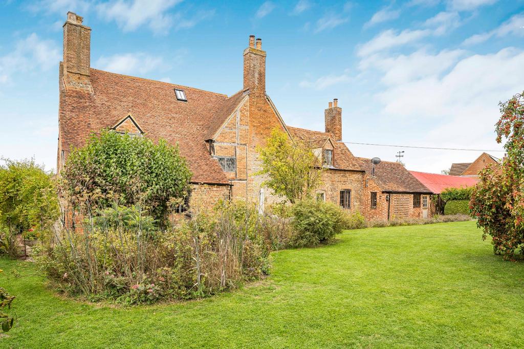 Formal Rear Gardens