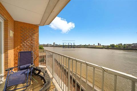 2 bedroom apartment for sale, Neptune Court, Homer Drive, London, E14
