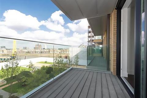 2 bedroom apartment for sale, Central Avenue, London SW6