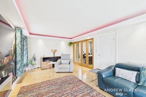 3 bedroom detached house for sale, Faraday Road, Mansfield NG18
