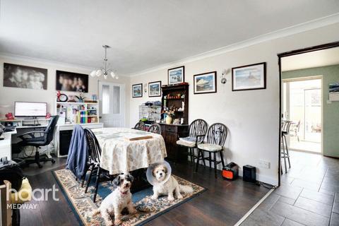 7 bedroom semi-detached house for sale, Trevale Road, Rochester