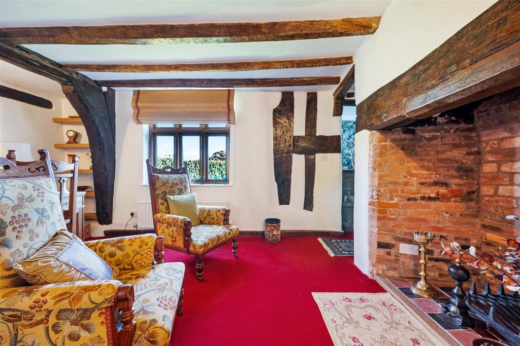 Sitting Room .