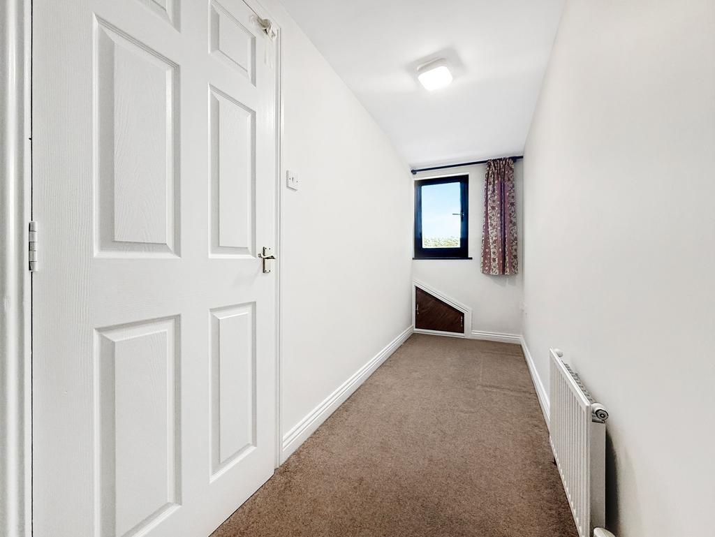 Loft Room 2/Office