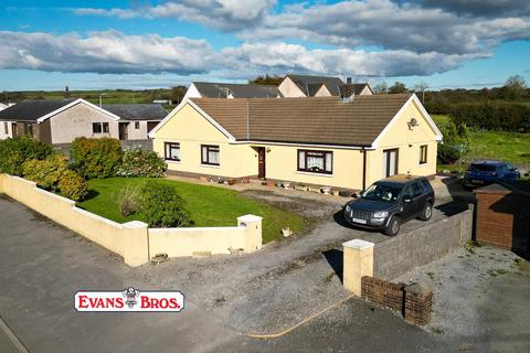 4 bedroom bungalow for sale, Trelech, Carmarthen