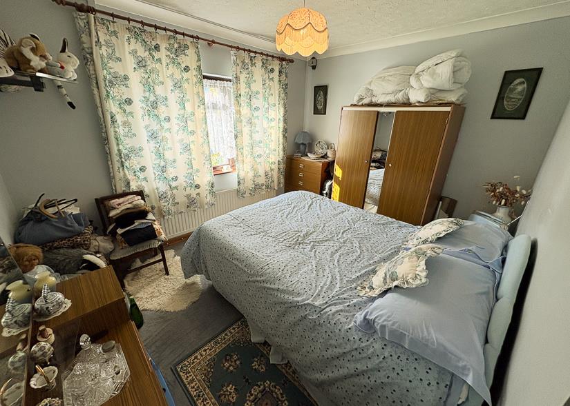 Front double bedroom 2