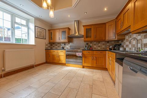 undefined, Victoria Place, NP20
