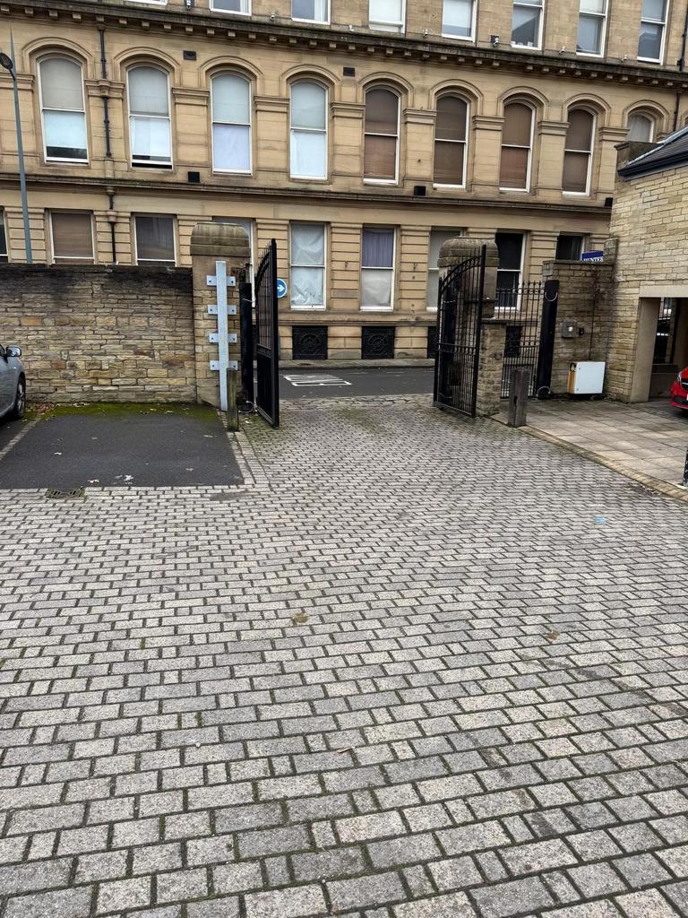 Gate entry