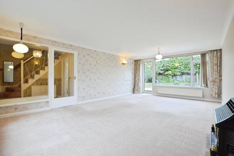 undefined, Godley Road, Byfleet, West Byfleet, Surrey, KT14