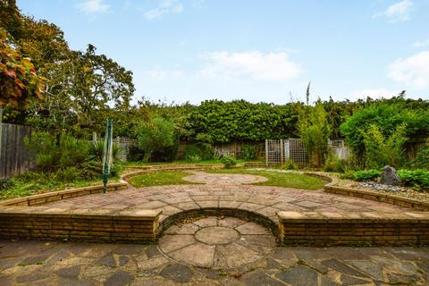 undefined, Godley Road, Byfleet, West Byfleet, Surrey, KT14