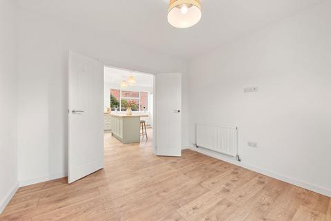 undefined, Rosebery Avenue, Boston, PE21