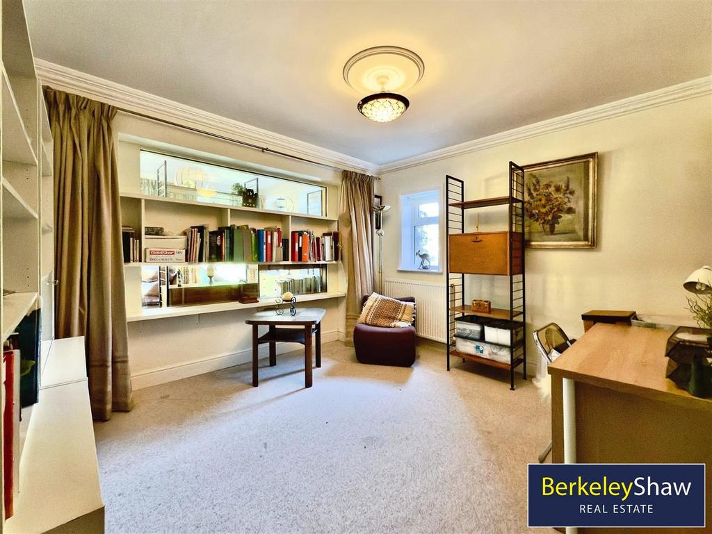 Study/bedroom