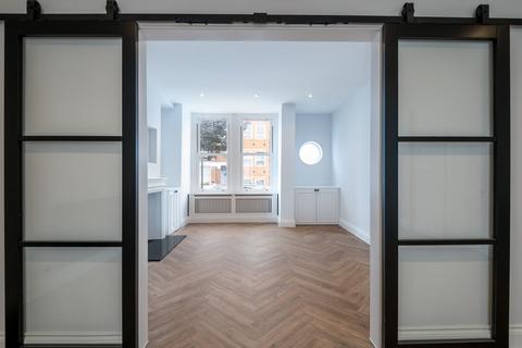 undefined, Bassingham Road, London, SW18
