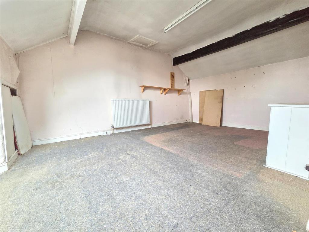 Loft Space*