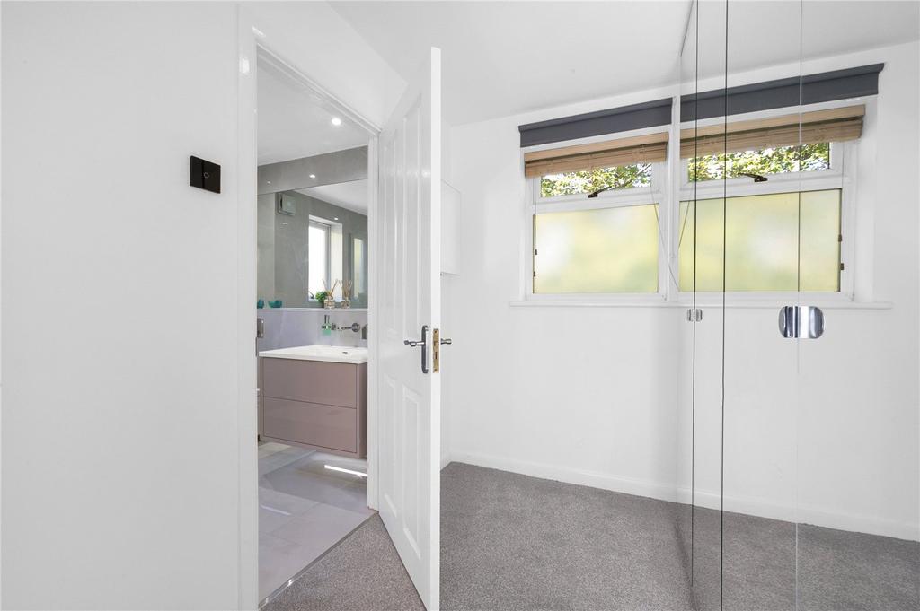 Dressing Area