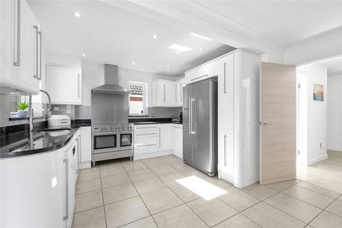 undefined, Golfside Close, New Malden