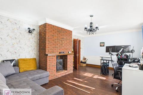 undefined, Leycroft Avenue, Kitts Green, Birmingham, B33
