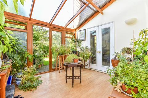 4 bedroom character property for sale, Old School, Brenzett, Romney Marsh, Kent
