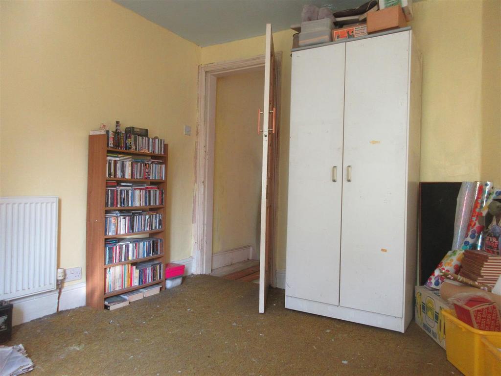 7 Hartshorne Rd Back Bedroom 2.JPG