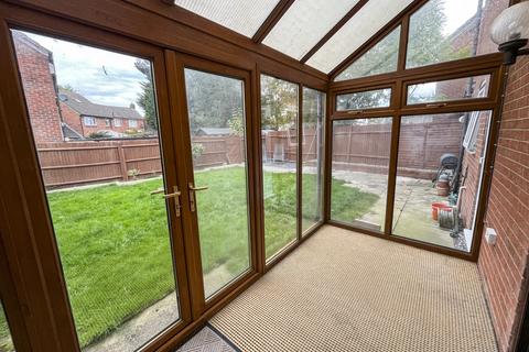 3 bedroom semi-detached house for sale, Deacon Road, Leicester LE4
