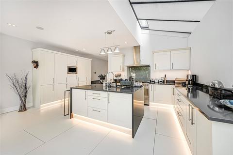 6 bedroom semi-detached house to rent, Lysia Street, London, SW6