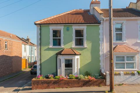 11 Agate Street, Bristol, BS3 3AQ