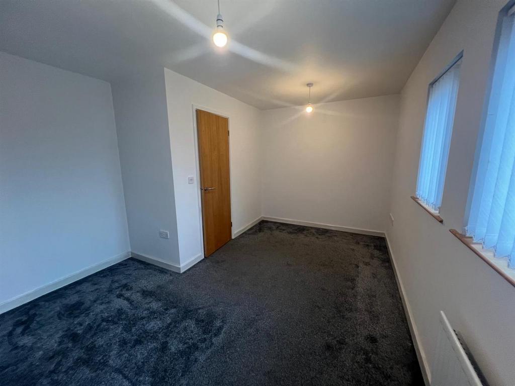 Bedroom 1. .jpg
