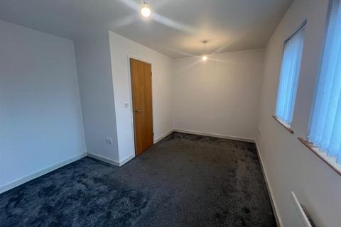 2 bedroom terraced house to rent, Acacia Road, Gateshead NE10