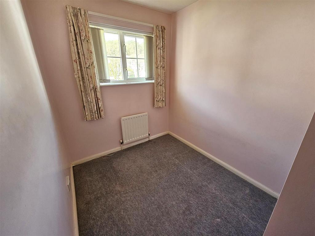 Bedroom 3.jpg