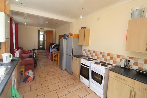 undefined, Whitchurch Road, Cardiff CF14