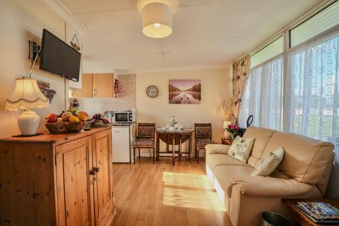 2 bedroom chalet for sale, Links Road, Mundesley, NR11