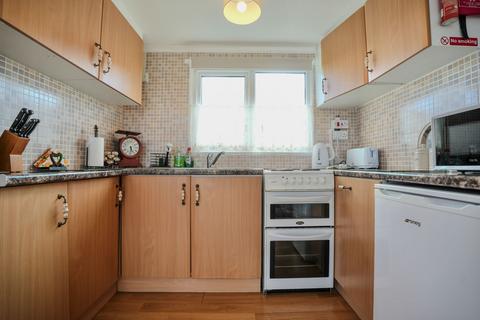 2 bedroom chalet for sale, Links Road, Mundesley, NR11