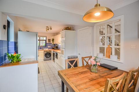 4 bedroom detached house for sale, Hatchery Close, Warrington WA4