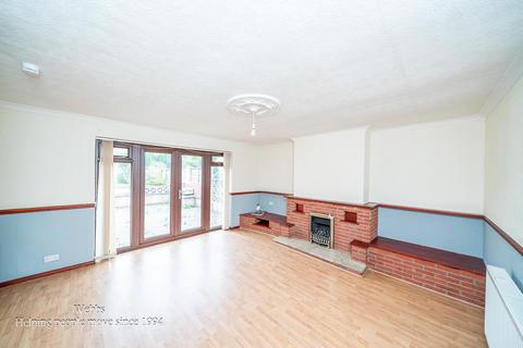 3 bedroom semi-detached bungalow for sale, Birchcroft, Walsall WS9