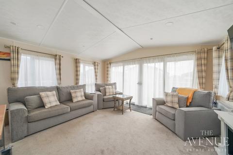 undefined, Sea End Park home, Burnham-On-Crouch, Essex, CM0
