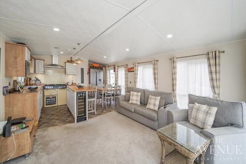 undefined, Sea End Park home, Burnham-On-Crouch, Essex, CM0