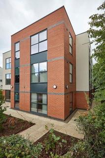 7 bedroom apartment to rent, Frederick Road, Birmingham B29