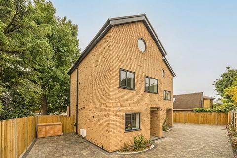 3 bedroom detached house for sale, Grand Drive, London SW20