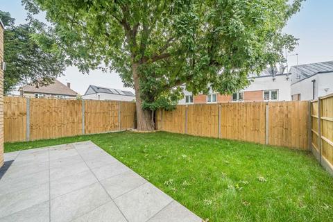 3 bedroom detached house for sale, Grand Drive, London SW20
