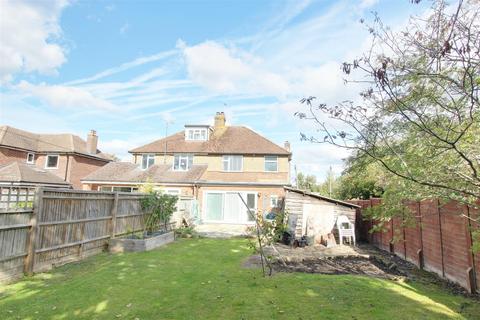 undefined, Cheddington Road, Pitstone, Buckinghamshire