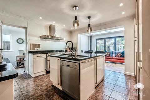 4 bedroom detached house for sale, Chine Walk, Ferndown BH22