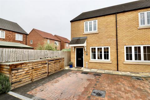 undefined, Hackney Chase, Pocklington
