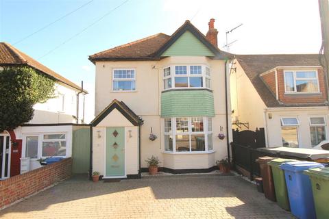 3 bedroom detached house for sale, Baldwin Road, Minster On Sea, Sheerness