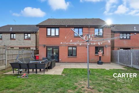 4 bedroom detached house for sale, The Saltings, Benfleet, SS7